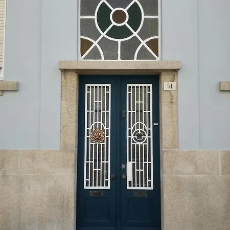 Chatnoirporto Lamaison Homestay Porto