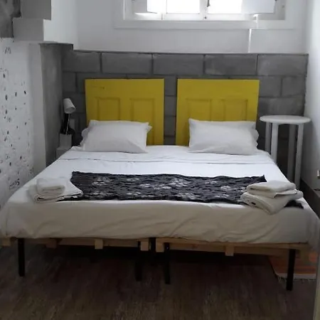 Homestay Chatnoirporto Lamaison *